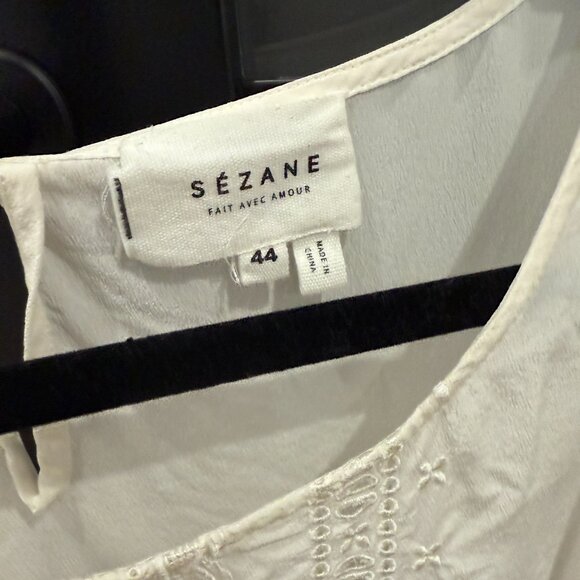 SEZANE  White Ivory Blouse  100% Silk  Size 44   Excellent Condition! - Picture 2 of 4